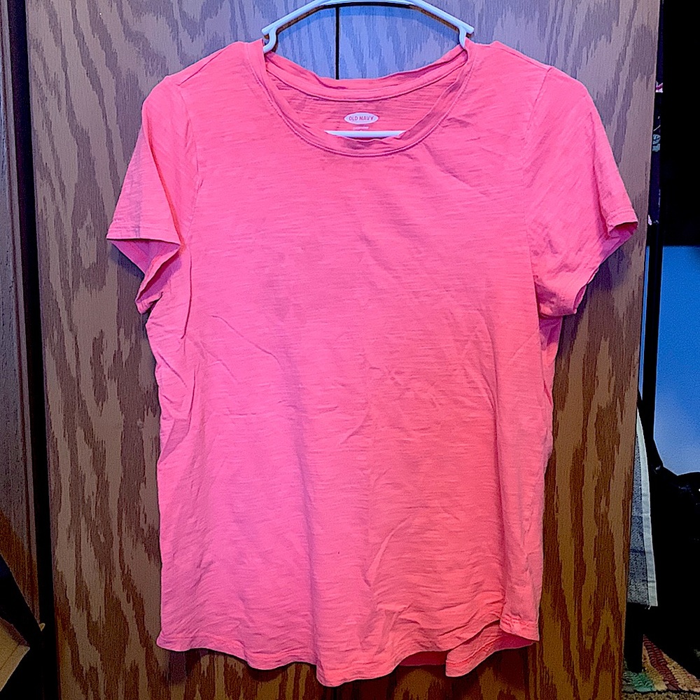 everywhere tee